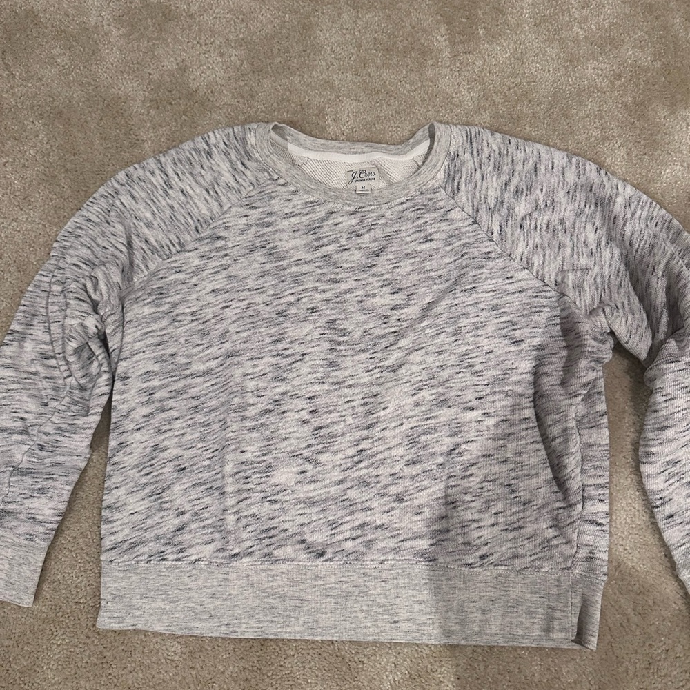 Jcrew Vintage Fleece crewneck sweatshirt. Size M. Slightly used.